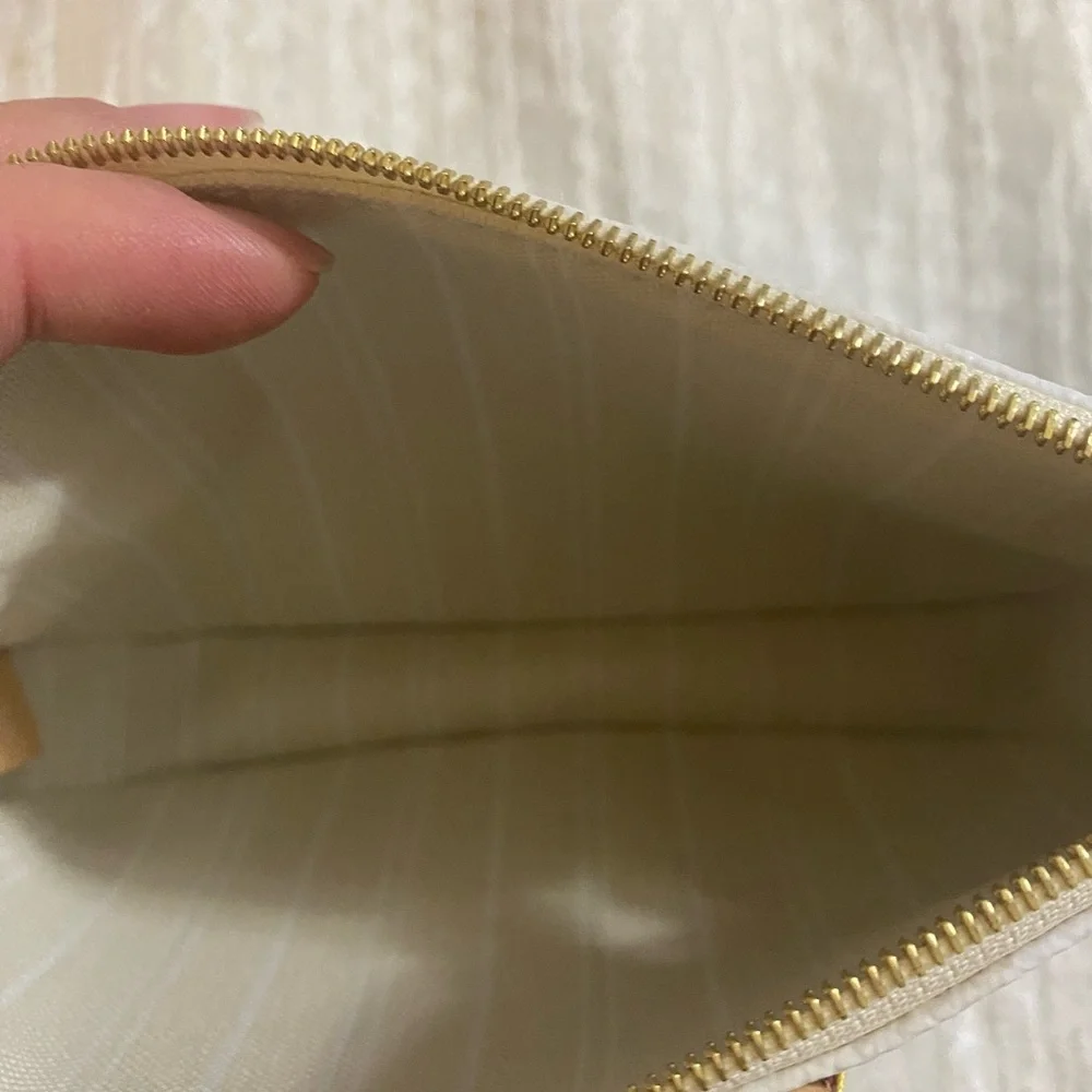 Multipochette Accessories by the pool - Picture 4 of 13